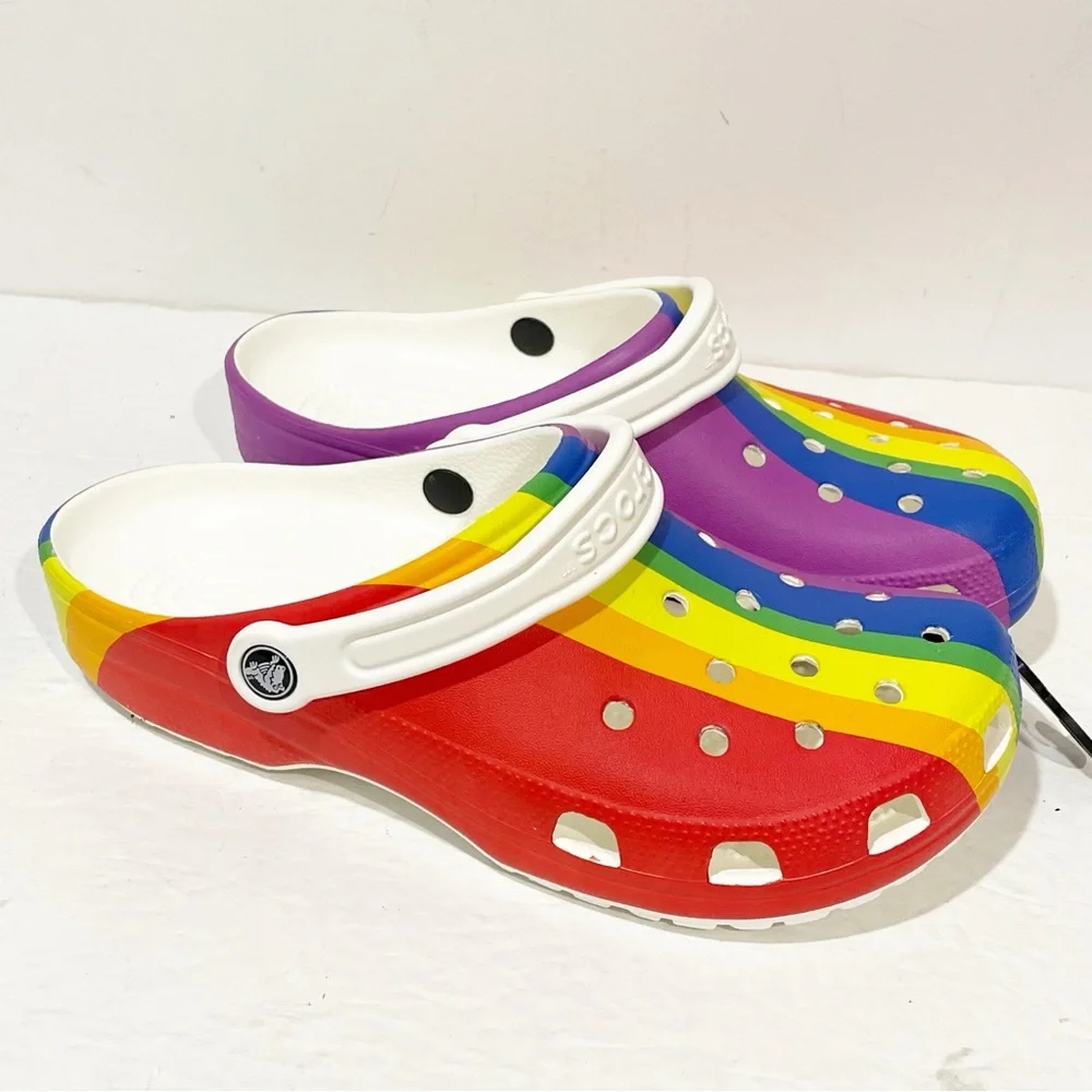 Crocs Rainbow Stripe Clogs Mens Size 8 Womens Size 10 NEW_3